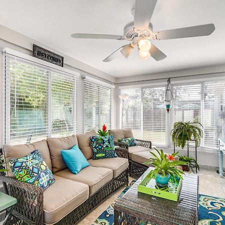 Fort Myers Bungalow - 12 Miles To The Beach! Екстер'єр фото