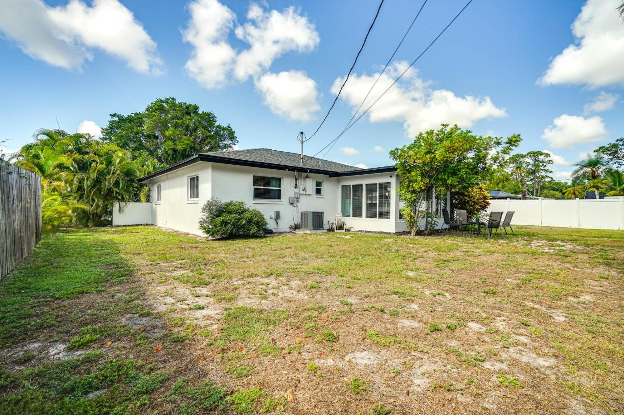 Fort Myers Bungalow - 12 Miles To The Beach! Екстер'єр фото